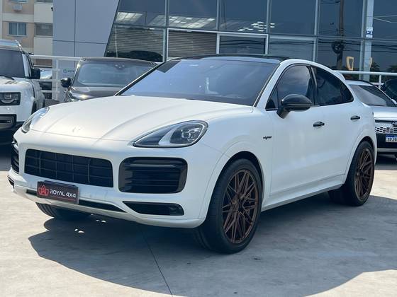 PORSCHE CAYENNE 3.0 V6 E-HYBRID COUPÉ AWD TIPTRONIC S